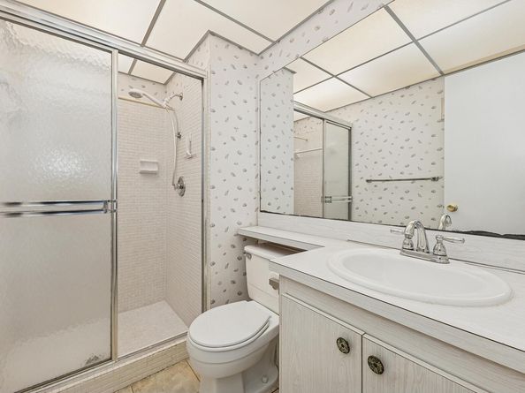 101 Leisure Lake Circle 102, Boynton Beach FL 33426