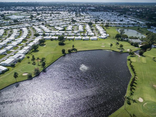 101 Leisure Lake Circle 102, Boynton Beach FL 33426