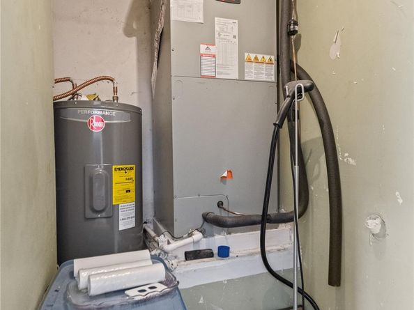 10731 NW 17th St, Coral Springs FL 33071