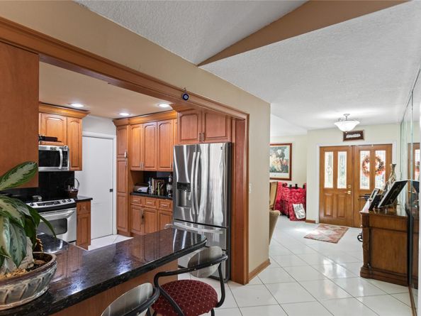 10731 NW 17th St, Coral Springs FL 33071