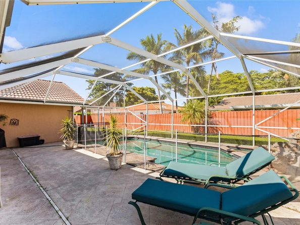 10731 NW 17th St, Coral Springs FL 33071