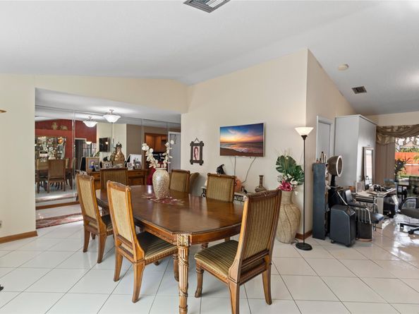 10731 NW 17th St, Coral Springs FL 33071