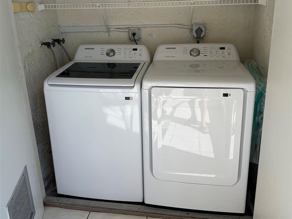 3001 Holiday Springs Blvd 102, Margate FL 33063