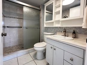 3001 Holiday Springs Blvd 102, Margate FL 33063