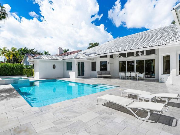 4879 Bocaire Boulevard, Boca Raton FL 33487