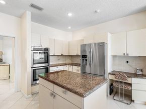 4879 Bocaire Boulevard, Boca Raton FL 33487