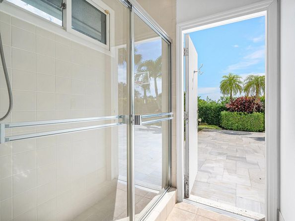 4879 Bocaire Boulevard, Boca Raton FL 33487