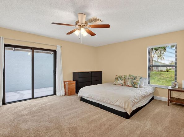 9159 SW 22nd Street F, Boca Raton FL 33428