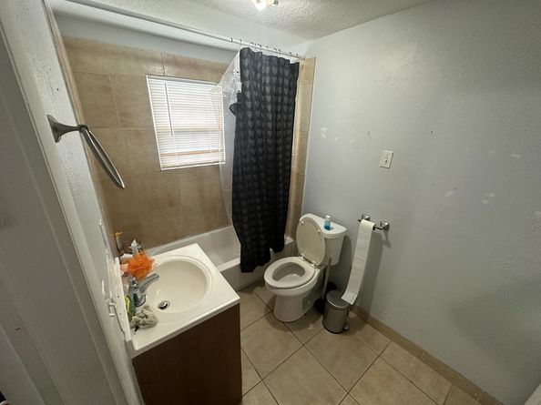 1108 State St, West Palm Beach FL 33407