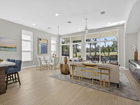 145 Bianca Drive, Palm Beach Gardens FL 33418