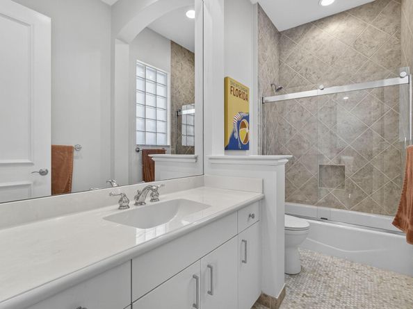 145 Bianca Drive, Palm Beach Gardens FL 33418