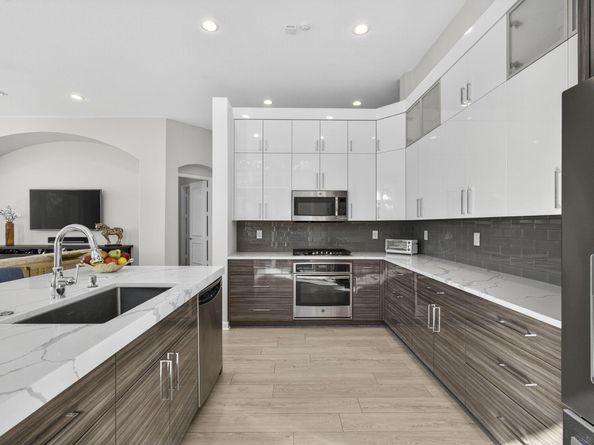 145 Bianca Drive, Palm Beach Gardens FL 33418