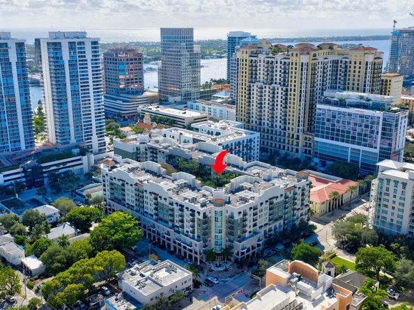 600 S Dixie Highway 811, West Palm Beach FL 33401