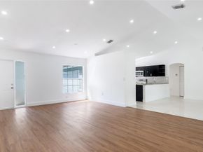 1811 SW 124th Way, Miramar FL 33027