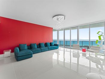 5959 Collins Ave