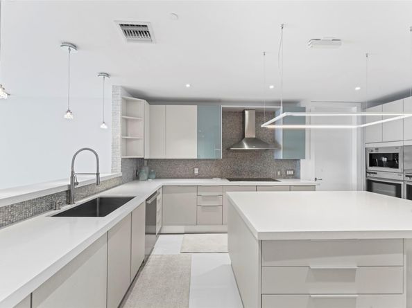 5959 Collins Ave 1203, Miami Beach FL 33140