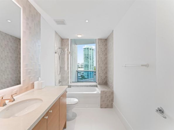 5959 Collins Ave 1203, Miami Beach FL 33140