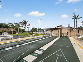 426 Pine Glen Ln c2, Greenacres FL 33463