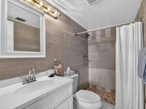 426 Pine Glen Ln c2, Greenacres FL 33463