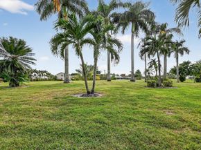 426 Pine Glen Ln c2, Greenacres FL 33463