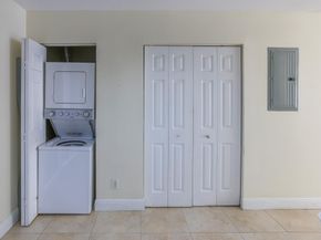 4149 NW 67TH Te 4149, Lauderhill FL 33319