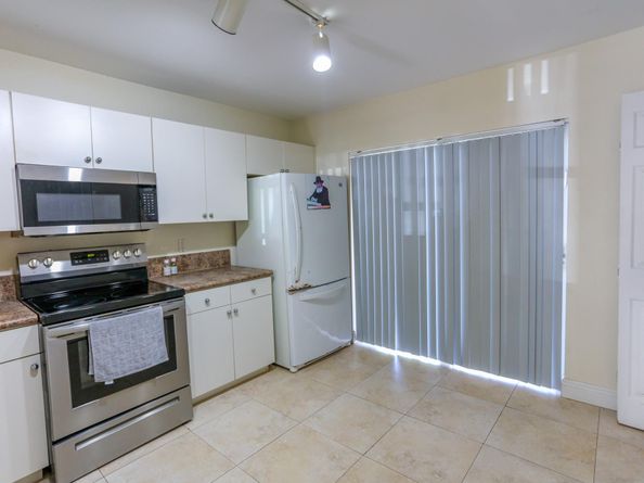 4149 NW 67TH Te 4149, Lauderhill FL 33319