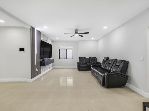 2244 SW 10th Street, Miami FL 33135