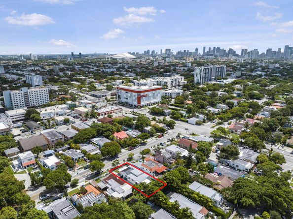 2244 SW 10th Street, Miami FL 33135