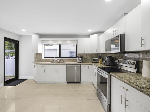 2244 SW 10th Street, Miami FL 33135