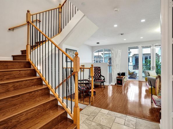 835 NE 16th Terrace, Fort Lauderdale FL 33304