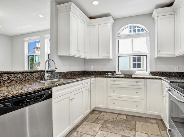835 NE 16th Terrace, Fort Lauderdale FL 33304