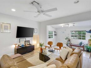 421 SW 12th Ct, Fort Lauderdale FL 33315
