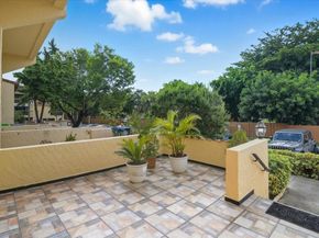 7793 Grande St 7793, Sunrise FL 33351