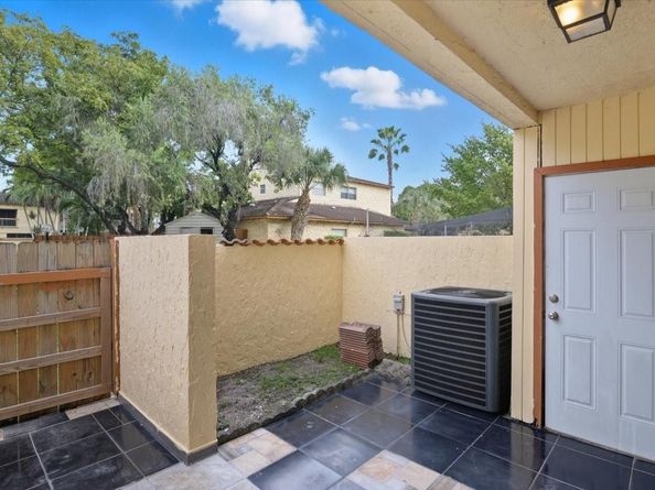 7793 Grande St 7793, Sunrise FL 33351