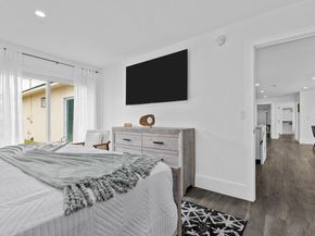1456 Cross Way, West Palm Beach FL 33401