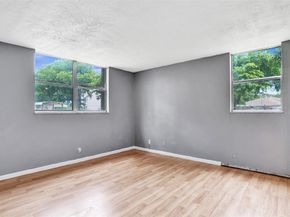 2801 Somerset Dr 101, Lauderdale Lakes FL 33311