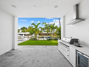 1317 Tangelo Isle, Fort Lauderdale FL 33315