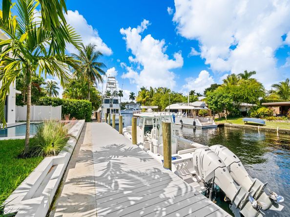 1317 Tangelo Isle, Fort Lauderdale FL 33315