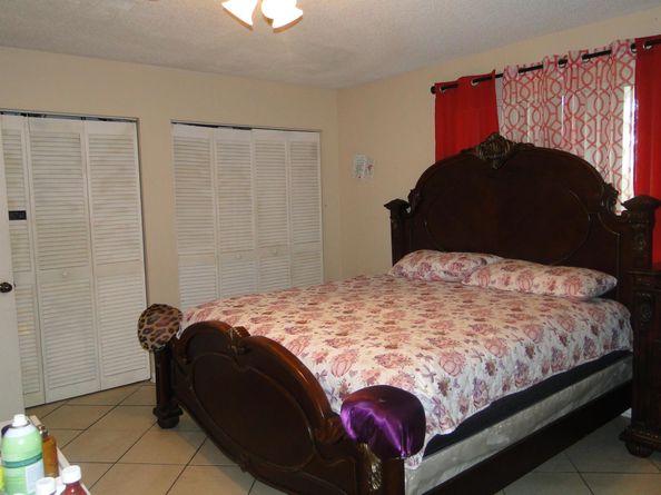 4605 Pier Drive, Greenacres FL 33463