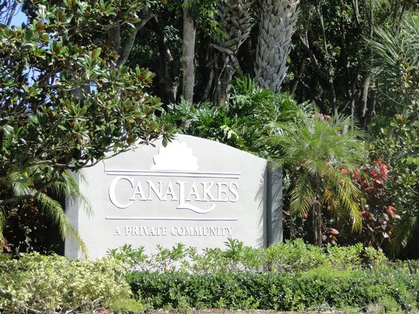 4605 Pier Drive, Greenacres FL 33463