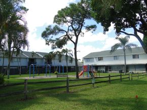 4605 Pier Drive, Greenacres FL 33463