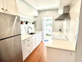 11 SW 4th Avenue 8, Boca Raton FL 33432