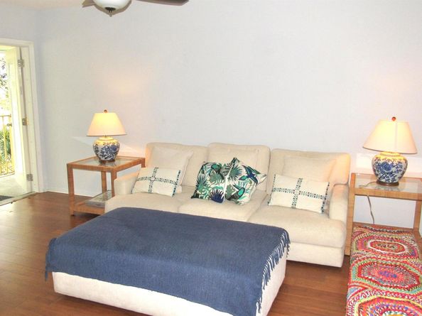 11 SW 4th Avenue 8, Boca Raton FL 33432