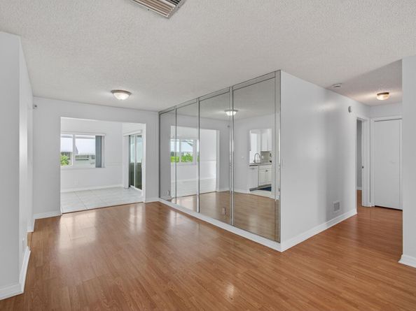 2095 SW 13th Terrace, Boynton Beach FL 33426