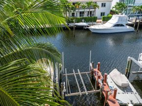 1532 SE 12th St PH1, Fort Lauderdale FL 33316