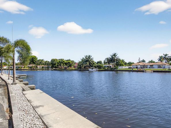 130 Cypress Club Drive 324, Pompano Beach FL 33060