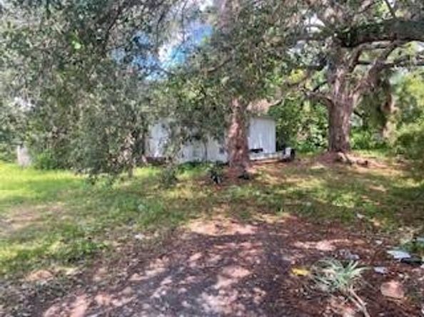 1601 NW 147th Street Dr, Miami FL 33167