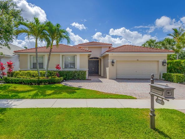 101 Sedona Way, Palm Beach Gardens FL 33418