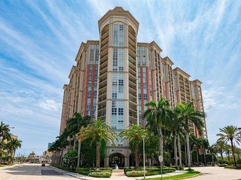 550 Okeechobee Boulevard