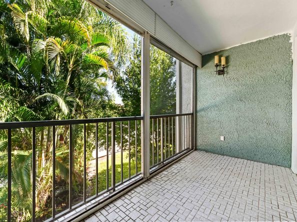 4080 Tivoli Court 202, Lake Worth FL 33467